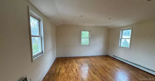 Saint Albans, NY 11434,114-88 177th PL