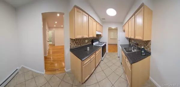 Pomona, NY 10970,15 Brevoort DR #1B