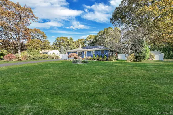 East Patchogue, NY 11772,243 Robinson AVE