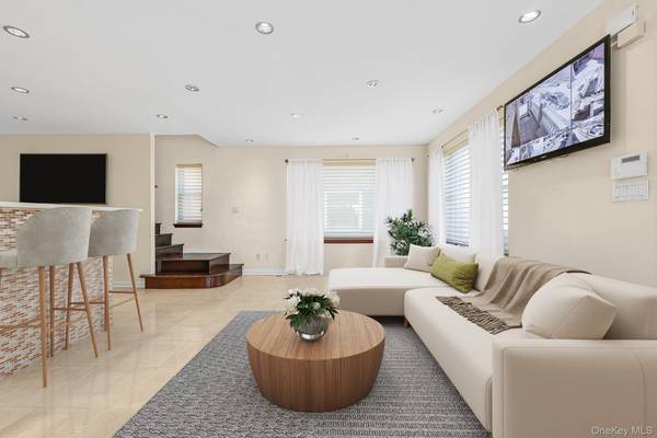 Middle Village, NY 11379,8318 58th AVE