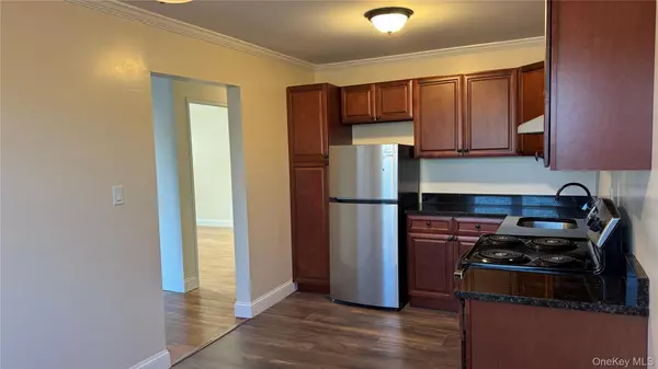 Sayville, NY 11782,19 Barbara CT