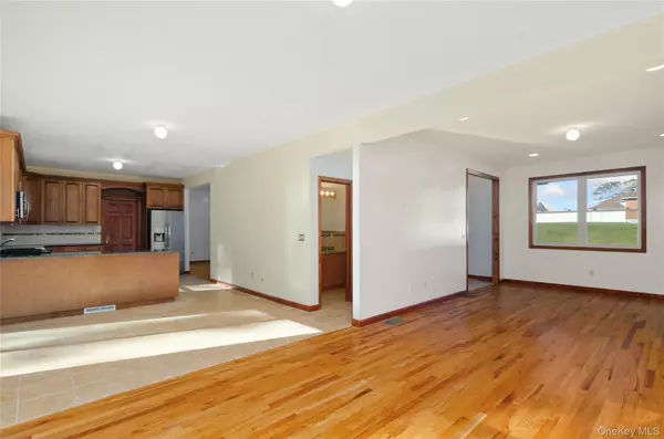 Calverton, NY 11933,59 Mastro RD