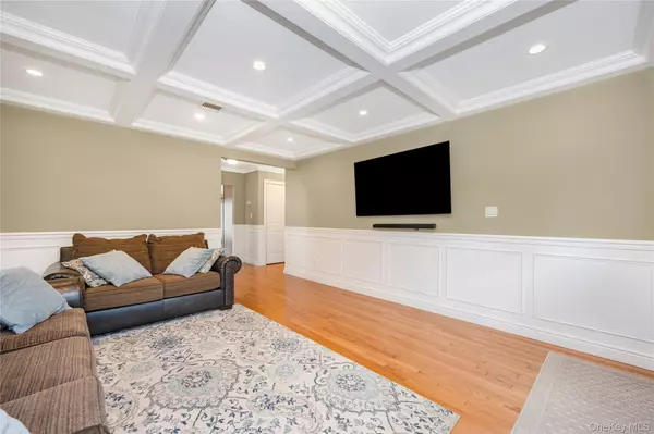 Baldwin, NY 11510,2758 Harvard PL