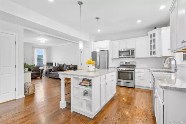 Washingtonville, NY 10992,13 Hopkins CT