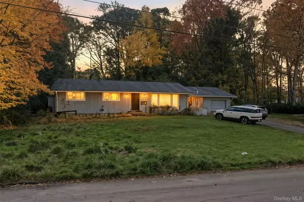 20 Amsterdam AVE, Monsey, NY 10952