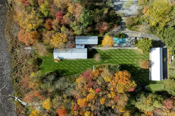 Clinton Corners, NY 12514,29 Drake RD