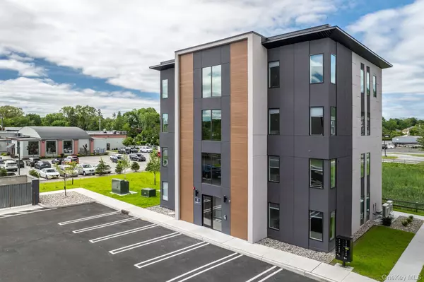 Middletown, NY 10940,6 Giada LN #4