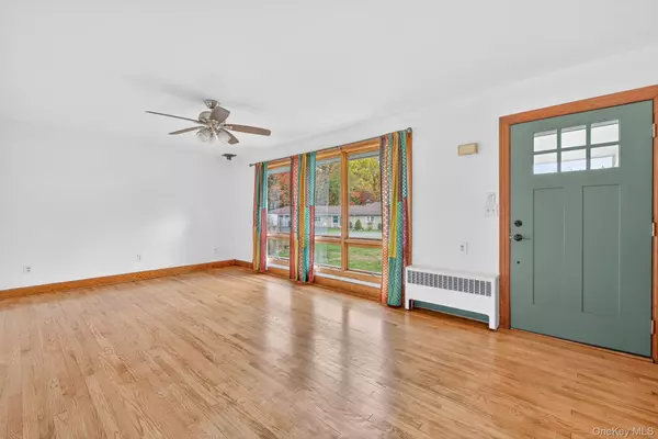 Olivebridge, NY 12481,143 Dubois RD