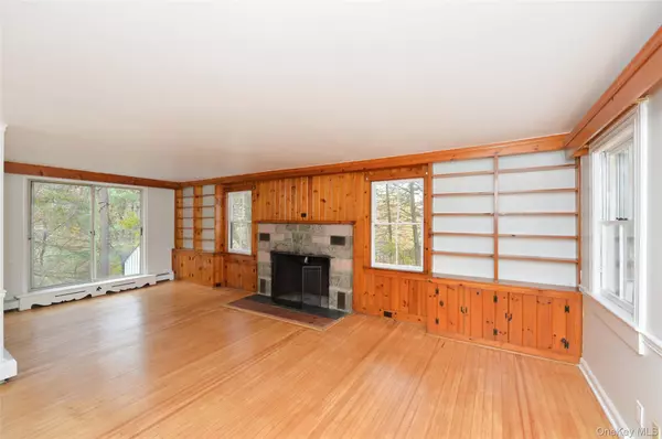 Sloatsburg, NY 10974,19 Johnsontown RD