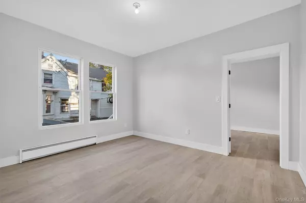 Goshen, NY 10924,12 N Church ST #102