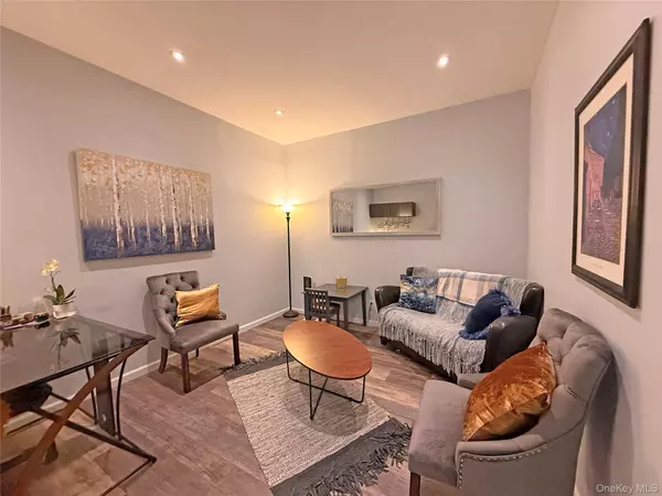 Woodside, NY 11377,4322 50th ST #2D, 2E