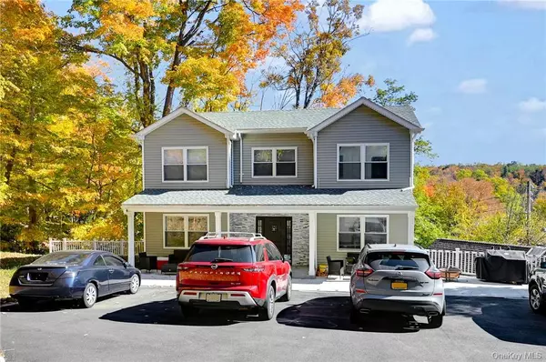 412 E Main ST, Jefferson Valley, NY 10535