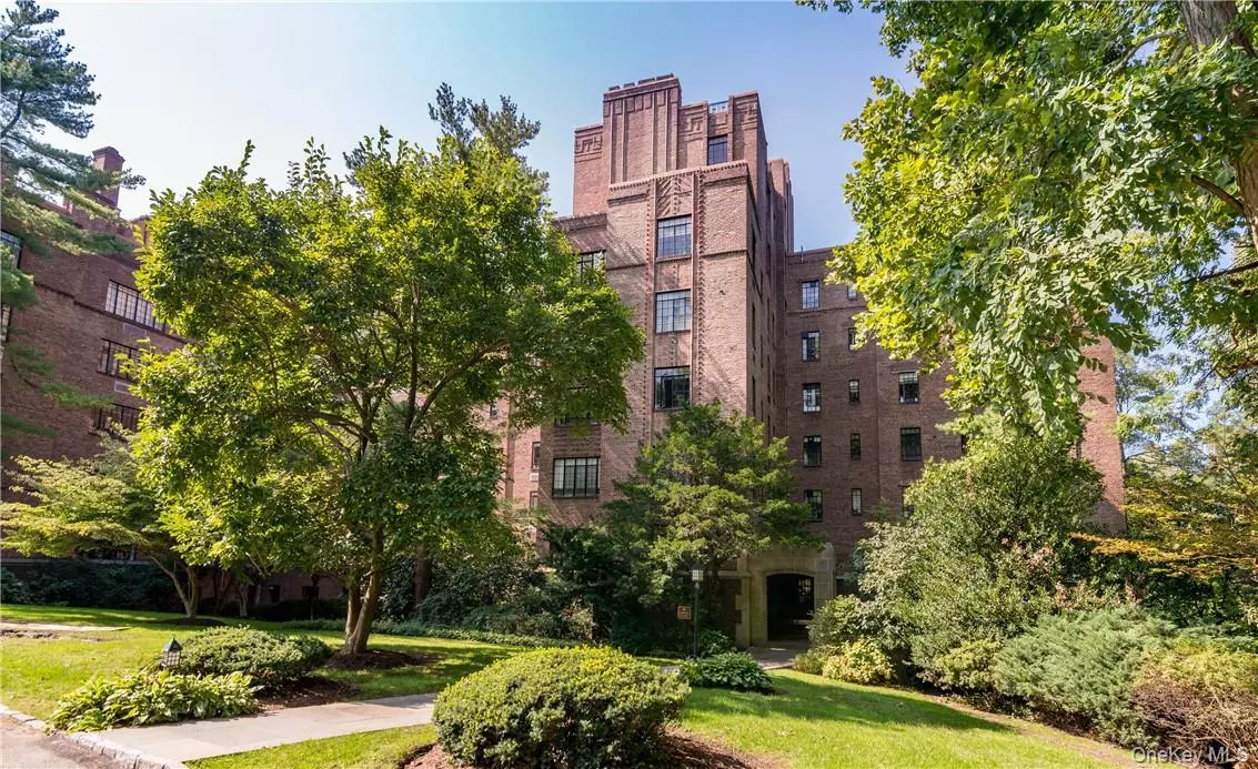 Irvington, NY 10533,100 W Ardsley AVE #7KL