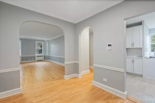 Garden City, NY 11530,22 Hamilton PL #I1