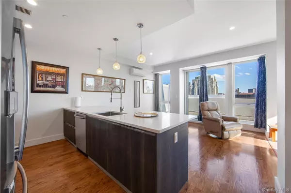 Forest Hills, NY 11375,109-19 72nd RD #7B