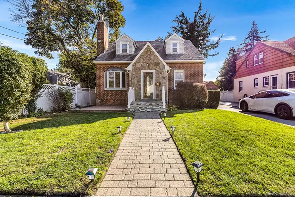 North Baldwin, NY 11510,800 Wesley ST