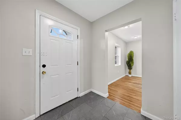 Port Jervis, NY 12771,5 Stoll ST