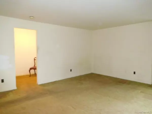 Yonkers, NY 10701,377 N Broadway #601