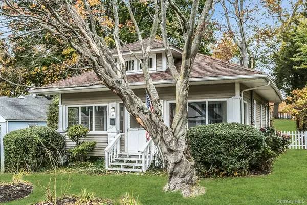 Northport, NY 11768,41 Washington PL