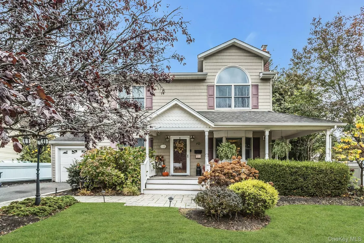 Northport, NY 11768,40 Burt AVE