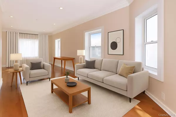 Pelham, NY 10803,519 Fifth AVE #2N