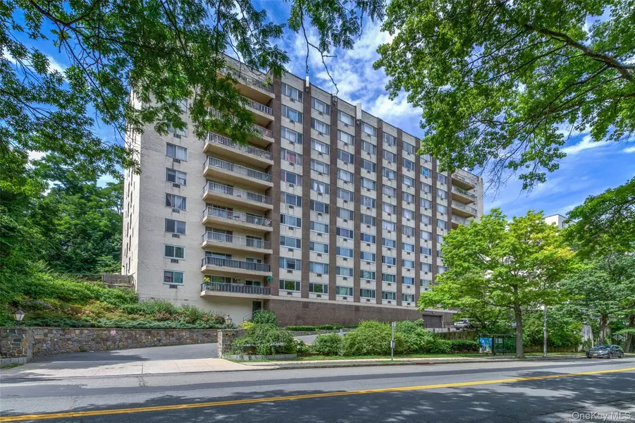 125 Lake ST #6-J South, White Plains, NY 10604