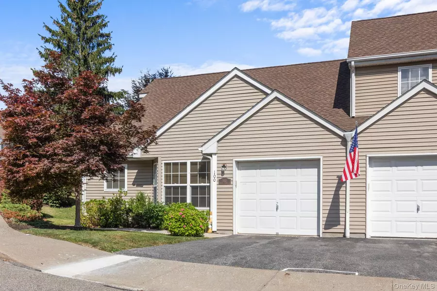 100 Sparrow Ridge RD, Carmel, NY 10512