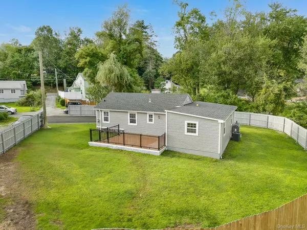 Mohegan Lake, NY 10547,3167 Lincoln DR