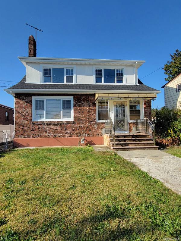 315 Mill RD, Hewlett, NY 11557