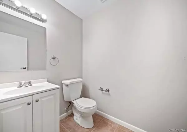 Mount Vernon, NY 10550,418 S 7th AVE