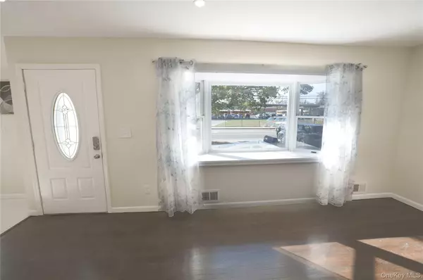 Brentwood, NY 11717,351 Wicks RD