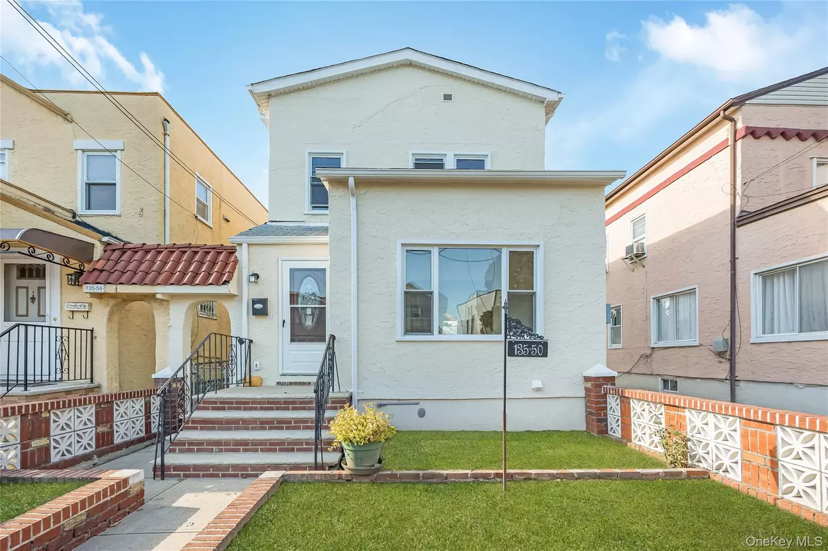 Rosedale, NY 11422,135-50 234th Streets