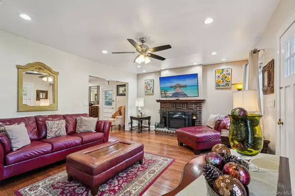 Yonkers, NY 10704,194 Valentine ST