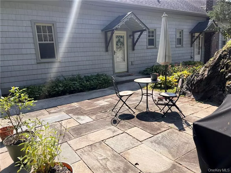 14 Old Glenham RD, Beacon, NY 12508