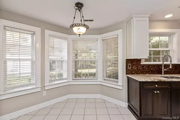 Manorville, NY 11949,17 Pidgeon CT