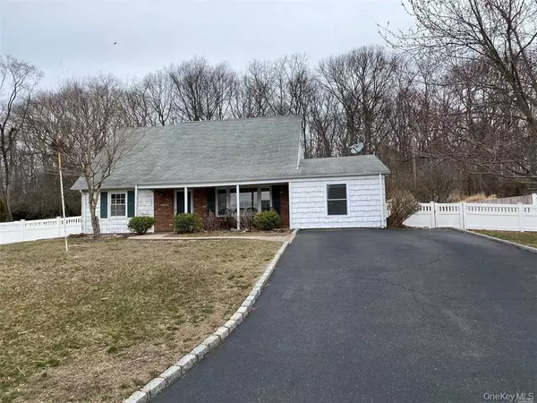 Stony Brook, NY 11790,63 Hastings DR