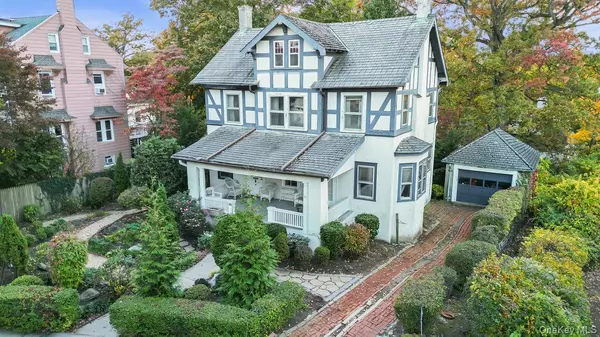 Yonkers, NY 10705,43 Ridge DR