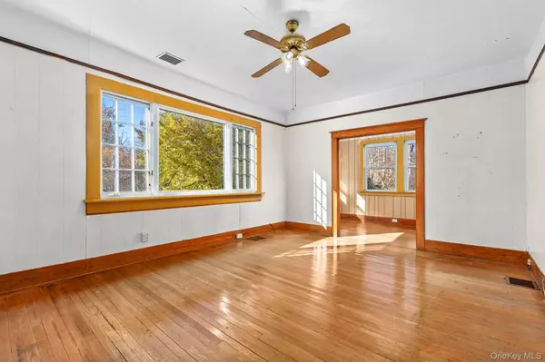 Dover Plains, NY 12594,228 Dog Tail Corners RD