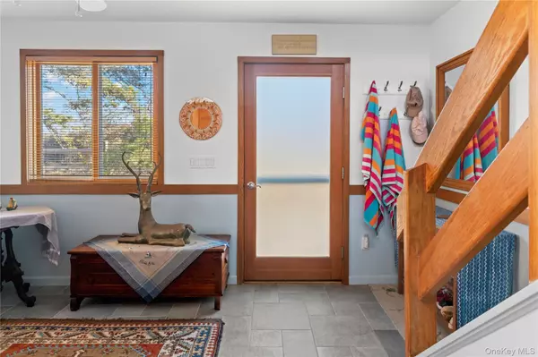 Corneille Estates, NY 11770,100 Clipper Roadway