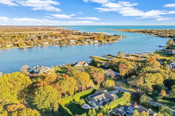 Great River, NY 11739,15 Riviera CT