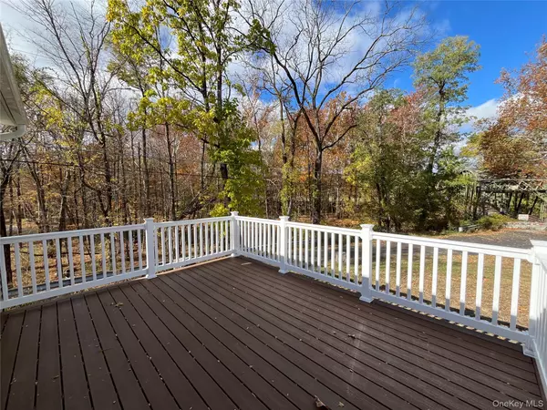 Wawarsing, NY 12489,148 Port Ben RD