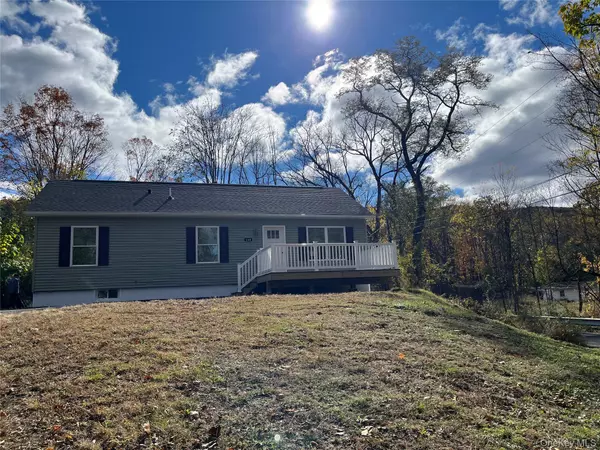 Wawarsing, NY 12489,148 Port Ben RD