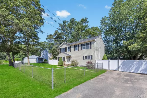 Mastic, NY 11950,107 Shinnecock AVE