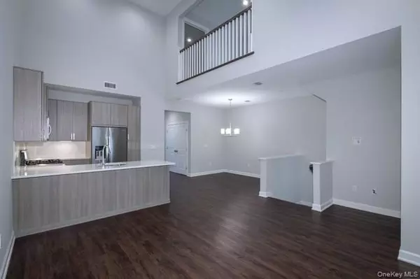 Mount Sinai, NY 11766,08 Sutton CT #08