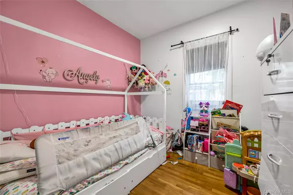 Corona, NY 11368,97- 69 Corona AVE