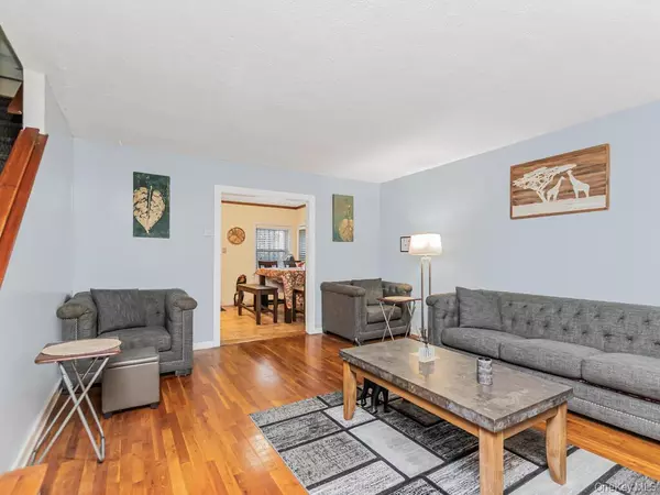 Bronx, NY 10469,1260 Adee AVE