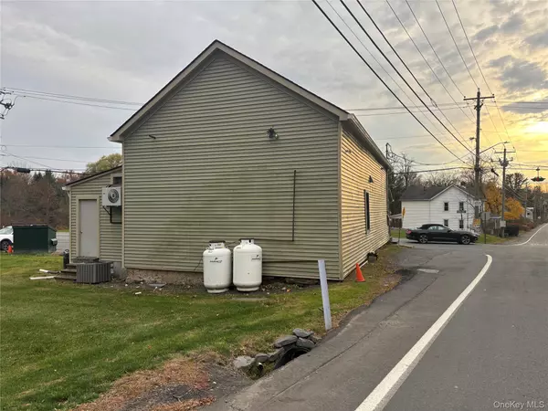 Burlingham, NY 12722,3 Hamilton RD