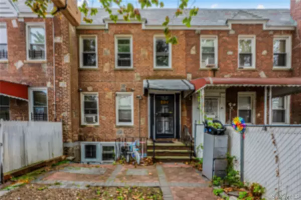 17715 Troutville RD, Jamaica, NY 11434