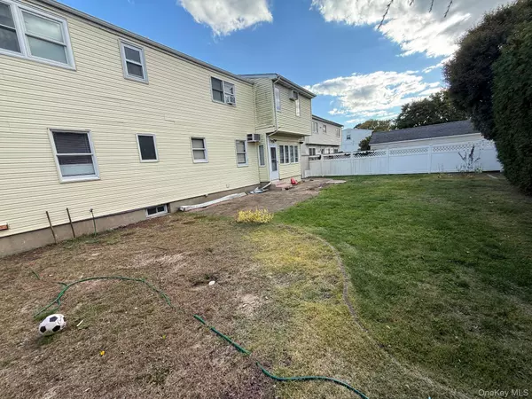 West Hempstead, NY 11552,198 Guildford CT