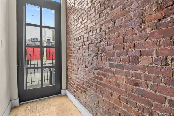 Brooklyn, NY 11233,34 Rockaway AVE